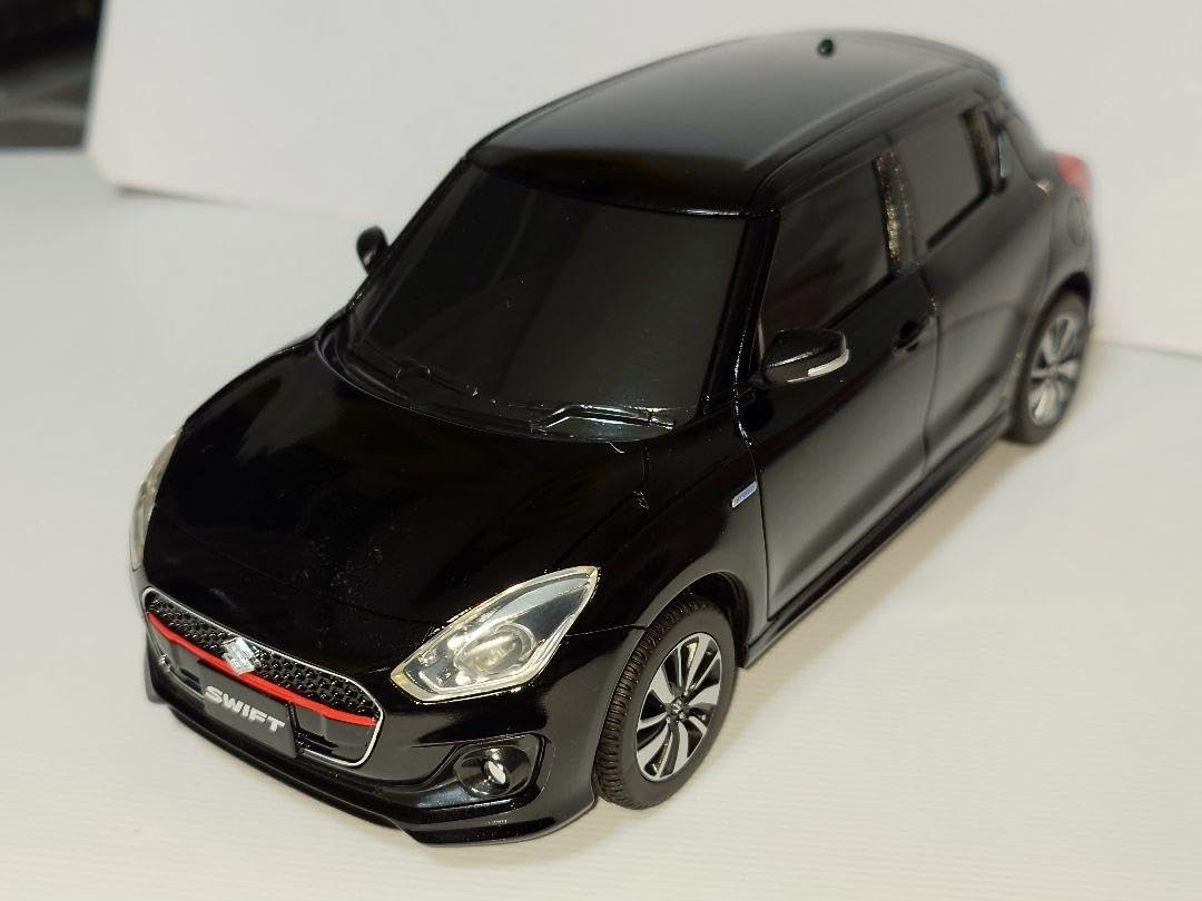 Amazon.co.jp: スイフトRS 黒 1/18 カラー ミニカー : おもちゃ